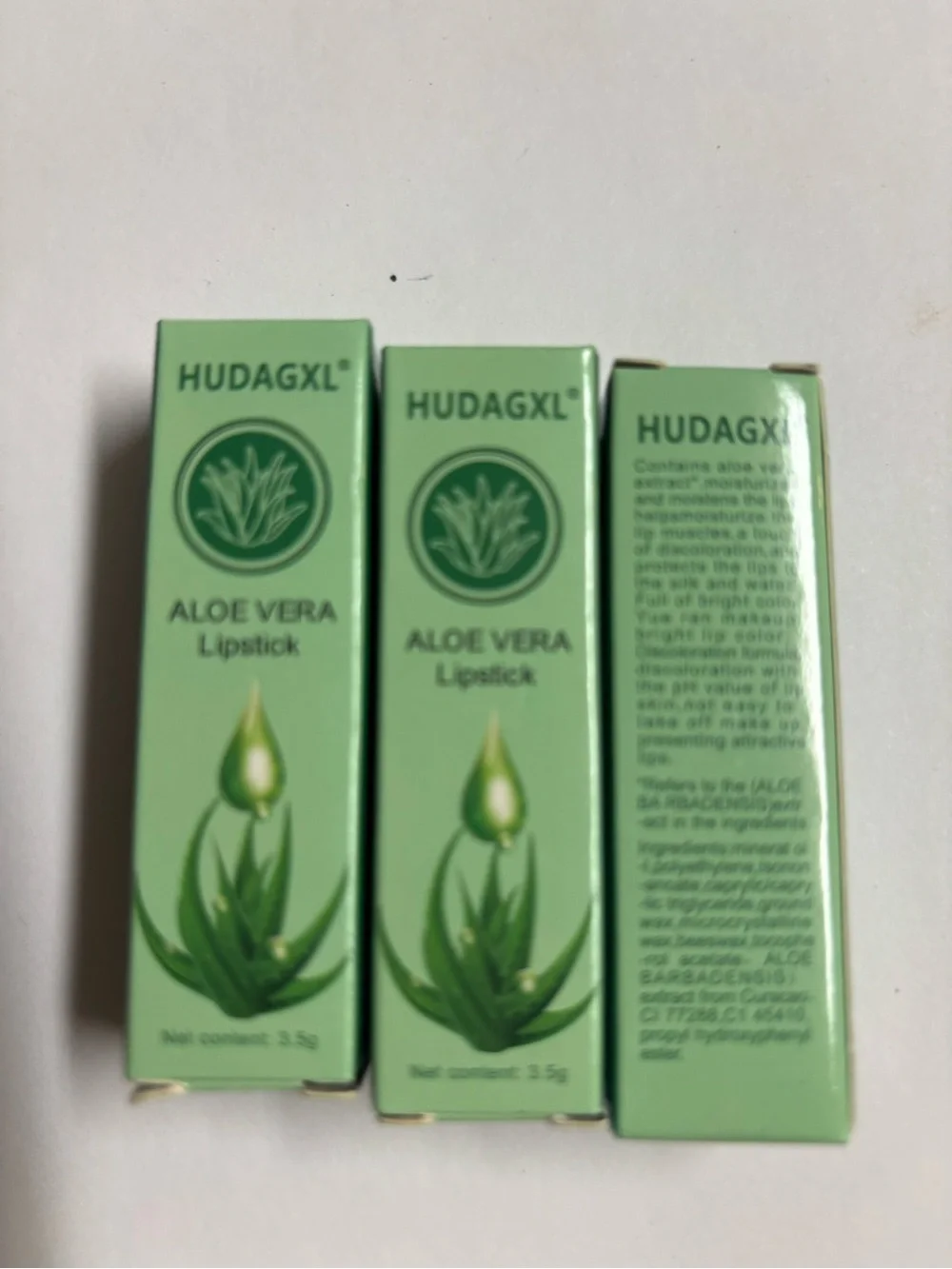 Aloe Vera Lipstick - Green